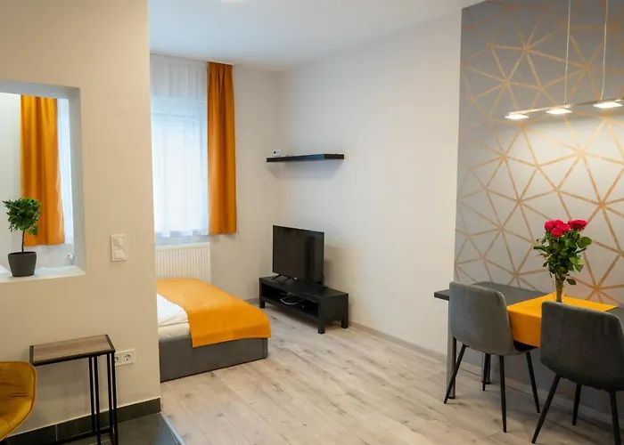 아파트 Var Apartman *